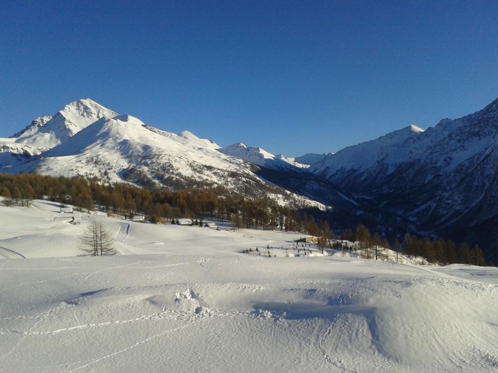 Soleil Apartment Colle Colle Sestriere Esterno foto