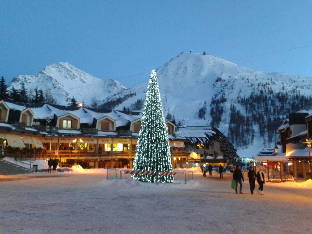 Soleil Apartment Colle Colle Sestriere Esterno foto